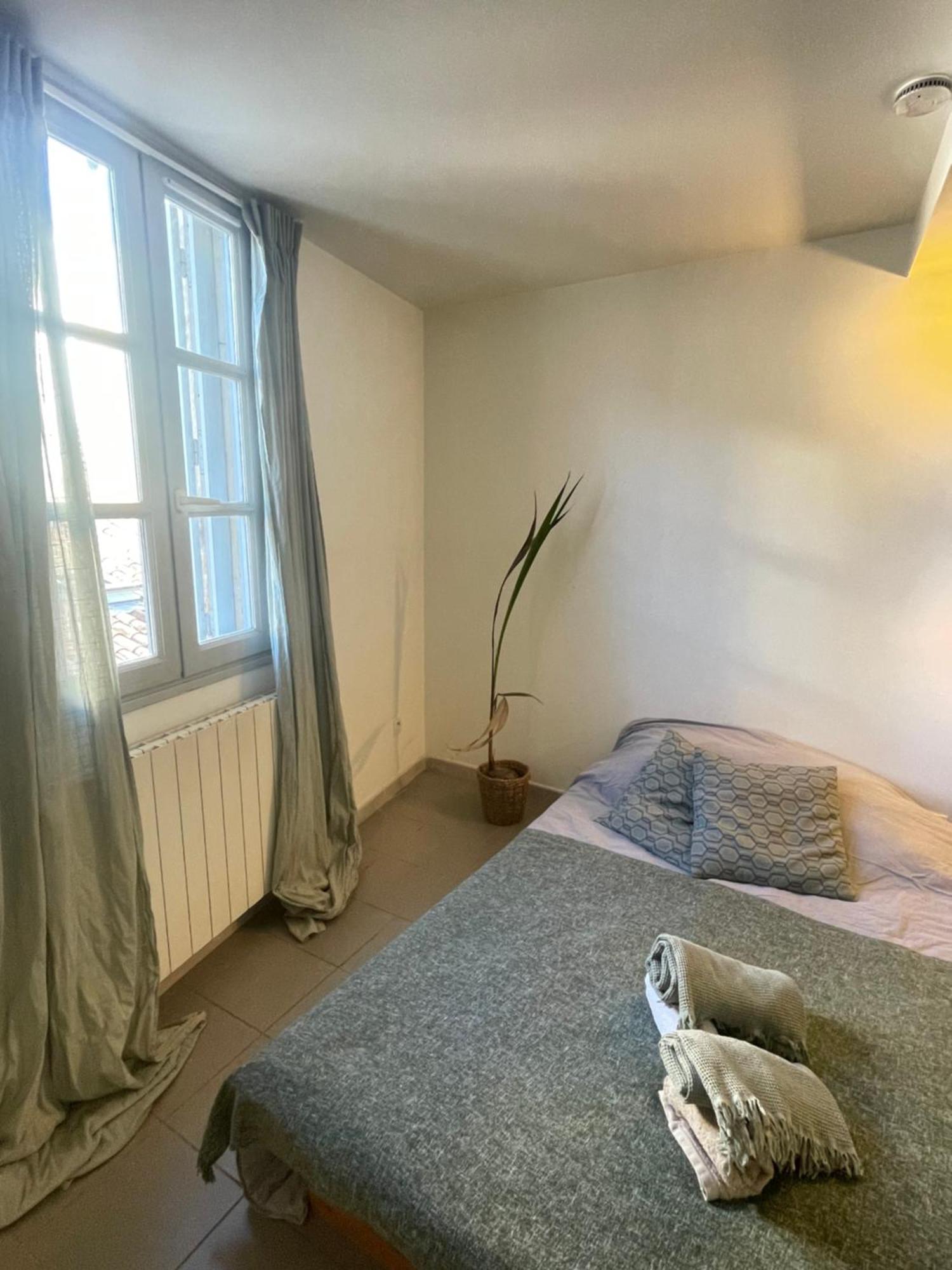 Apartamento Studio Au Coeur De Montpellier Exterior foto